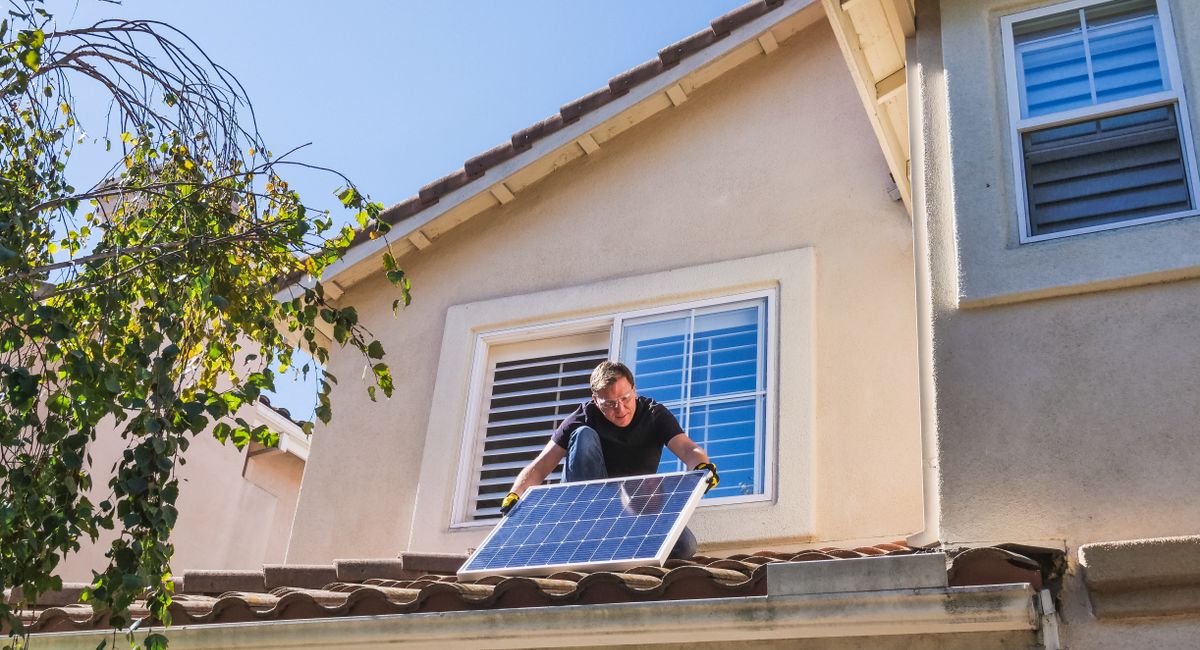 Chauffage solaire piscine : le comparatif honnête pour ne pas se tromper